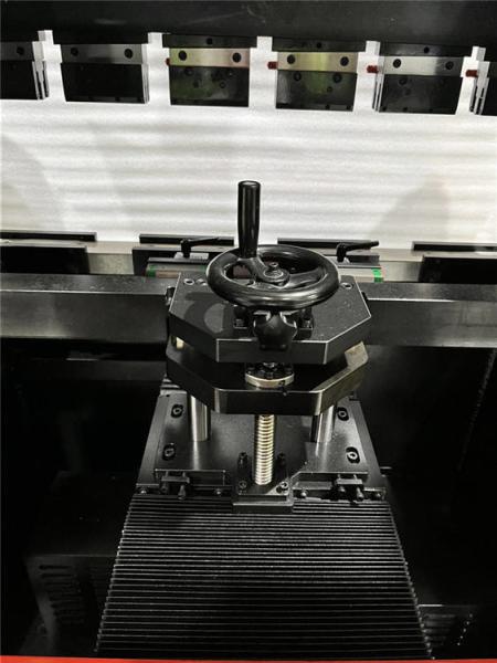 1250mm Machine à cintrer les barres d'armature automatique Mini presse plieuse hydraulique avec E22