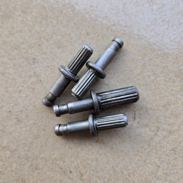 Efficient Thread Roller Machine Low Scrap Rate Fully Automatic Thread Rolling Equipment