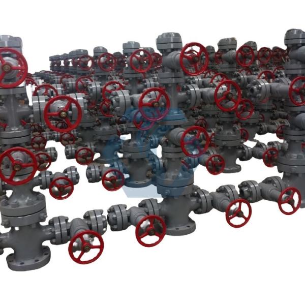 Appareils de tête de puits de champs pétrolifères API Assemblage d'arbre de Noël à haute pression pour le forage de pétrole et de gaz