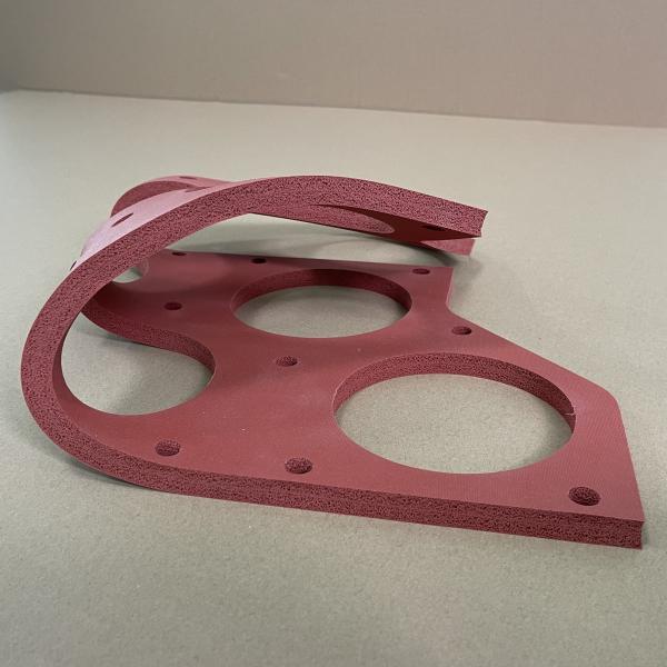 Tiras próximas da espuma do silicone da pilha 1.5mm, tira da esponja do silicone