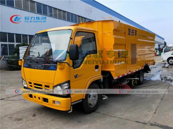 Movimentação da mão esquerda do caminhão da vassoura de estrada de ISUZU Vacuum 4X2