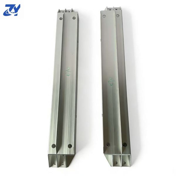 Auto Body Parts Front Bumper Inner Iron for McLaren 540C OE 13AA046CP Genuine Material