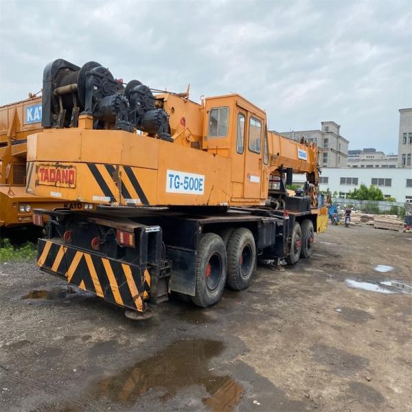 Shanghai TADANO 50T Truck Crane with Original Color and Low Working Hours 0-2000