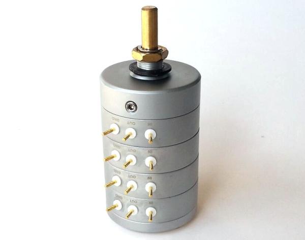 EiZZ 24steps 4channel LOG attentuator HIFI AMP Volume potentiometer 250K 50K 100K
