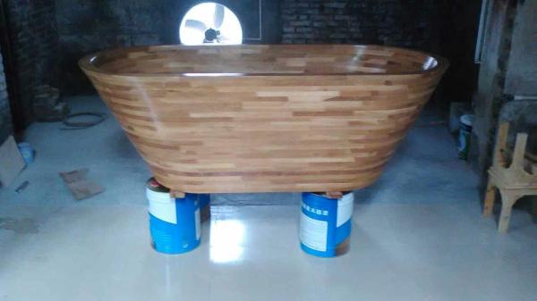 bathtub, bathroom tub,
