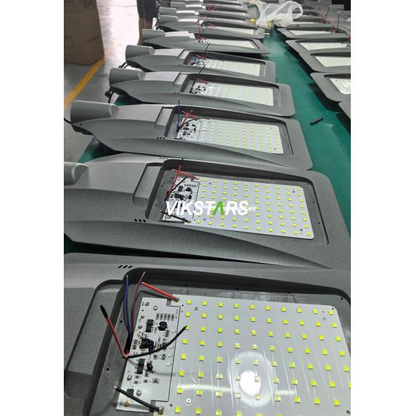 Ventas más calientes Iluminación solar de la calle LED 300W 500W 1600W Para el proyecto Village Parque industrial calle principal