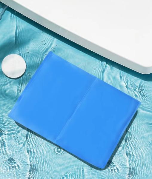 Factory Direct Selling Pet Cooling Mat Wear-Resistant Material Multi-Size Summer Accessory For Pet Dog Cat