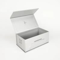 Logo personnalisé Boîte d'emballage en carton magnétique argenté Boîte cadeau électronique Pour Iphone 16
