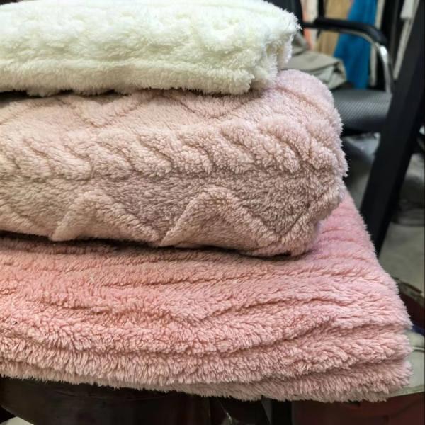 Wholesale Double Sided Faux Jacquard Soft Cotton Fleece Fabric for Clothing Blankets for Winter Pillows Cushion