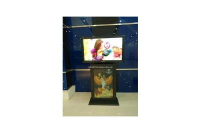 42 Dual-Side 3D Naked Eye Multi-Media Advertising Player