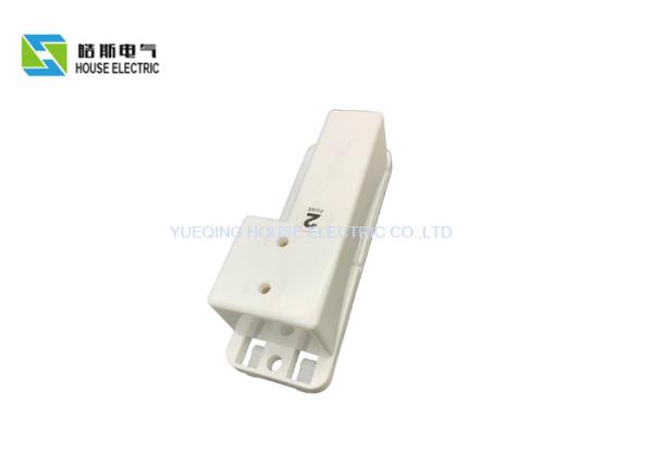 Waterproof Pole Mounted Junction Box With White Cover 1 Fuse 2 Fuse