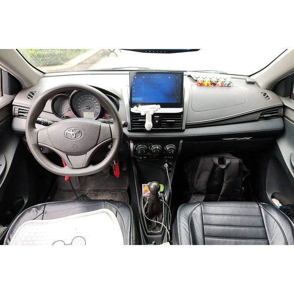 2022 Toyota Vios FS Hatchback 1.5L CVT Gasoline Petrol 180km/h High Speed Used Cars Left Cheap Automatic Small Cars for Sale