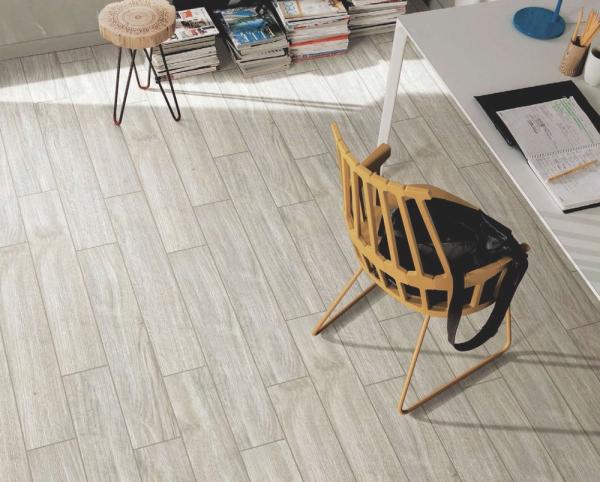AAA Grade 150x900mm Brown Yellow Wooden Porcelain Tile Strips