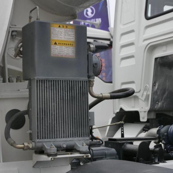Professional Grade Truck Mixer Customized Request for Used Heavy Duty Agitator Vehicle