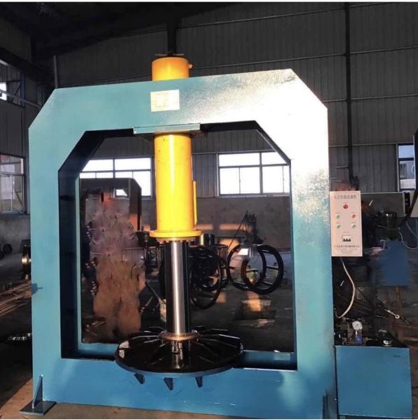 7.5KW Potência do motor Máquina de prensagem de pneus de empilhadeira pesada 220V 380V 240 toneladas