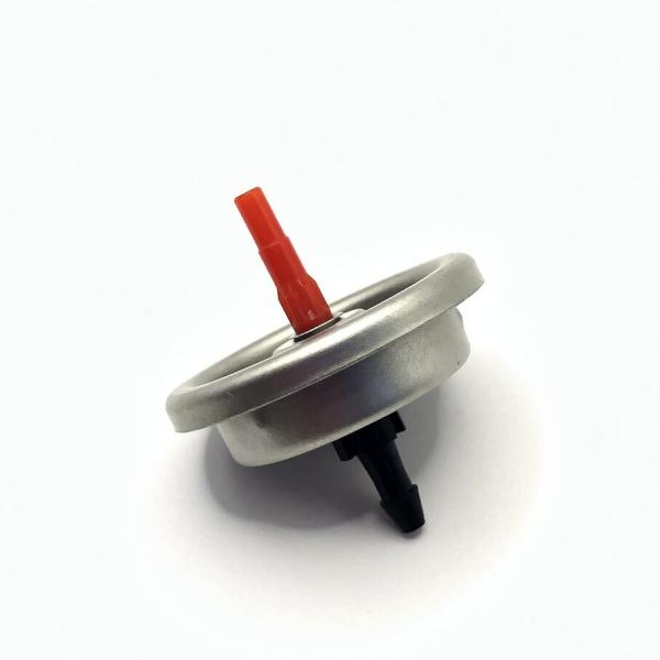 Заполняемый газовый клапан с пластиковым бутановым газовым стволом Красный цвет