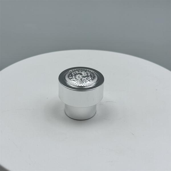 ABS Plastic Perfume Bottle Cap with 15MM Port Size and Maximum Continuous Temperature 150 °F for Cosmetics Application