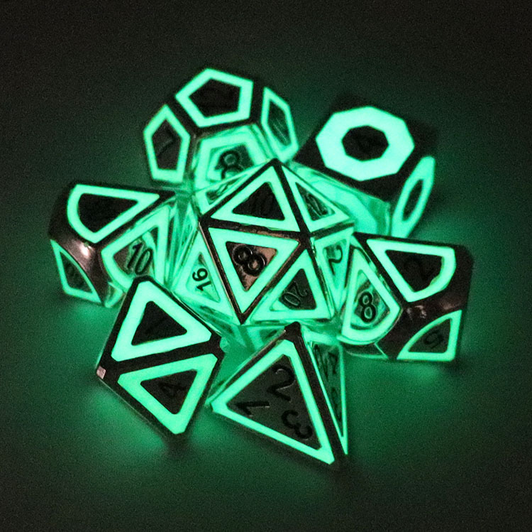 Wholesale Glow-in-Dark Zinc Alloy Metal Dice Set Customizable Polyhedral DND Dice for Role Playing Games
