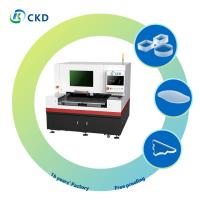Machine de découpe de verre à table unique de haute précision avec une déformation minimale ≤ 5 μm et une répétabilité ± 1,5 μm