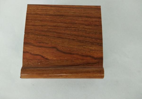 T5 / T6 Wood Finish Aluminium Profiles Adhesion Resistance And High Formability