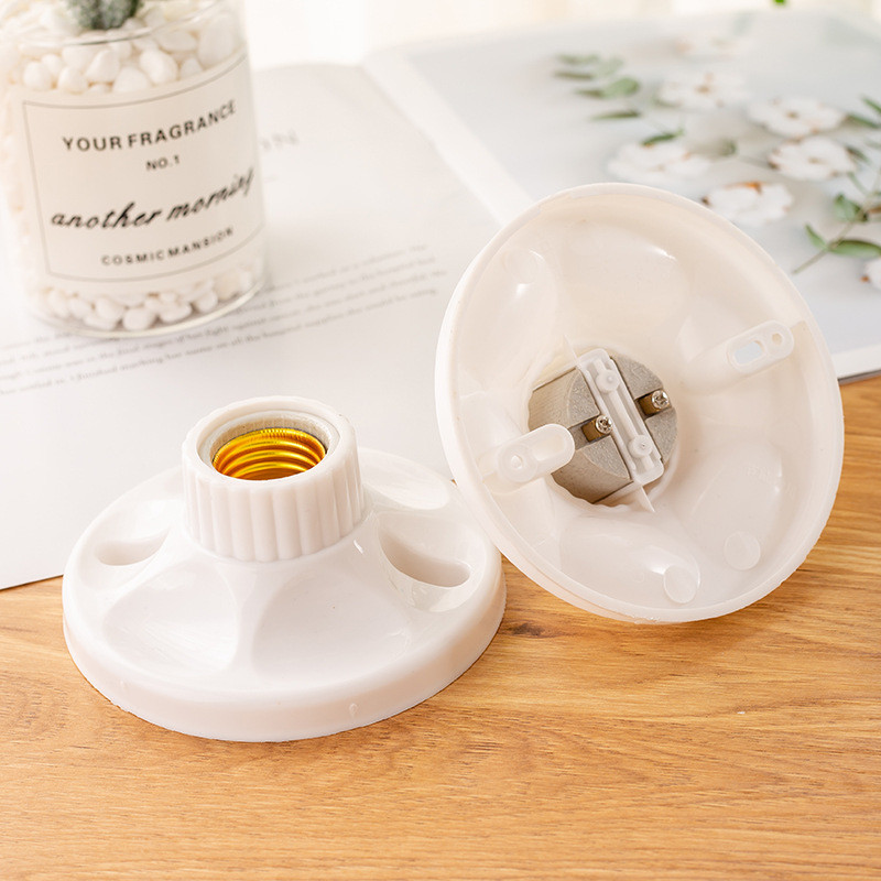White Flat Lamp Base Ceiling Type E27 Screw Style Lamp Holder with 220V Rated Voltage