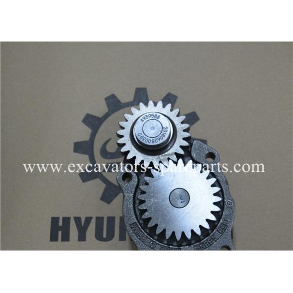 Standard Size QSB6.7 Diesel Engine Oil Pump 4939588 4939587 4939585 4939586