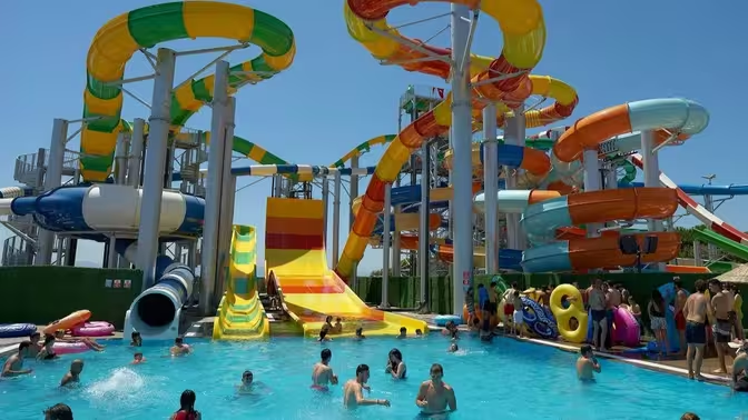 Glassfiber 304 Steel Spiral Water Slide Amusement Park Loop Water Slide
