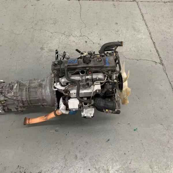 2WD/4WD Mitsubishi 4M40T Engine For Pajero And Jeep OEM Guaranteed