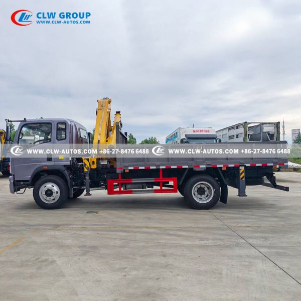 HOWO 5 Ton Knuckle Boom Crane Truck for Dual Lifting & Hauling