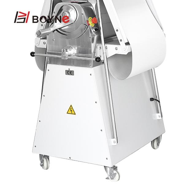 SS Table Top Type Electric Dough Sheeter Machine For Bakery with 520 mm or 380mm roller length