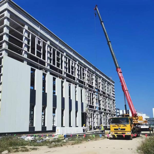 Construction préfabriquée en acier léger Hangar aéronautique entrepôt de structures en acier ignifuge