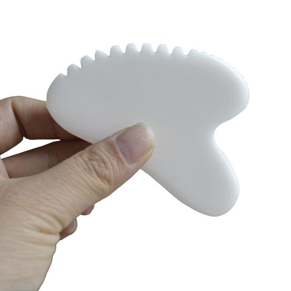 Health Care Therapy Tool Body Guasha Massager with Heart Shape Natural White Jade