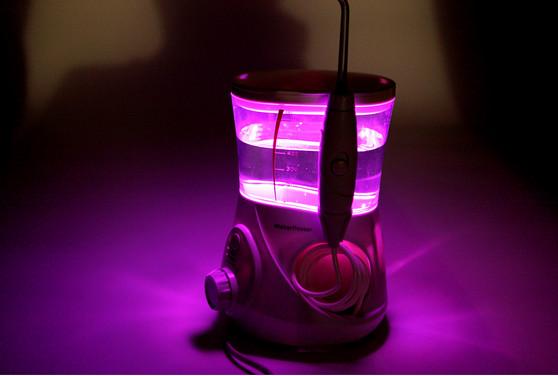 LED Flash Tongue Cleaner Oral Irrigator Dental Care water pick Dental Flosser with 7 Nozzles