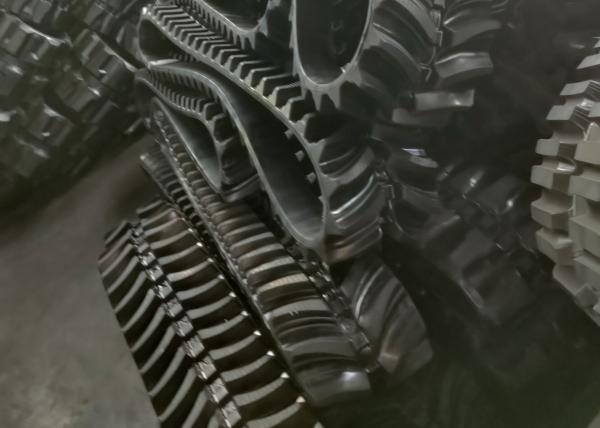 Rubber Track H280X72X47 With 40mm High Pattern For Gradening Machinery Or Lawn Mower