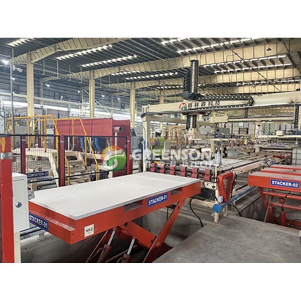 PLC System Controlled PVC Laminated Gypsum Board Machine with 1300mm Laminating Width and 15m/min Speed