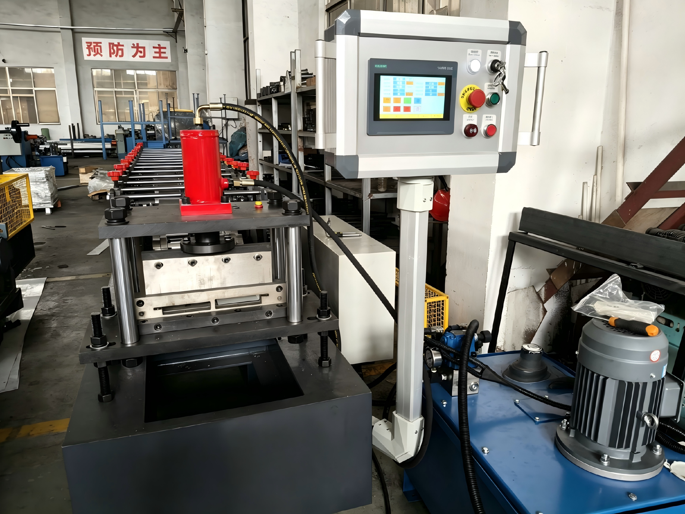 2 In 1 Apron Flashing Folded Panel Cladding Z -Track Trim Roll Forming Machine For House Roof  Decoration