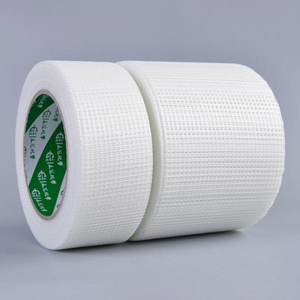 Medium Tensile Strength Fiberglass Mesh Tape UV Resistance Fiberglass Mesh Fabric Roll