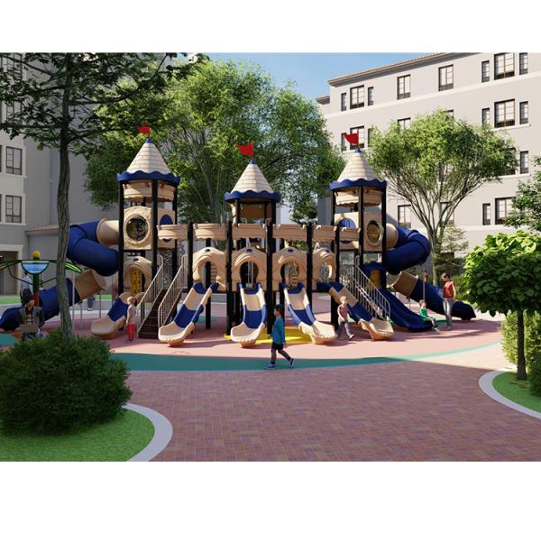 Le terrain de jeu en plastique extérieur d'enfants de jardin d'enfants glisse l'équipement