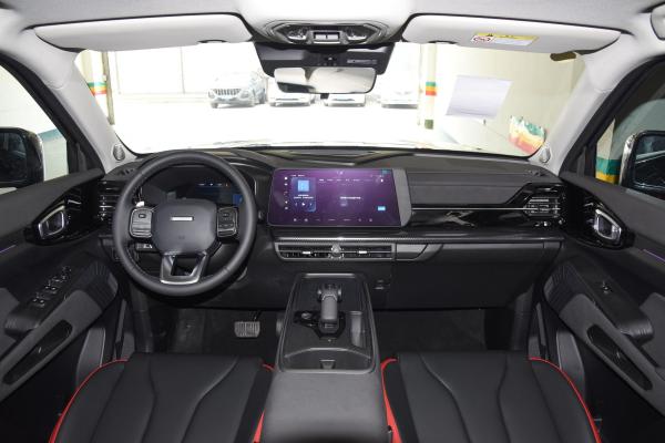 Do combustível fresco do cão de Haval o carro posto 1.50T comprime o carro de SUV com teto-solar panorâmico