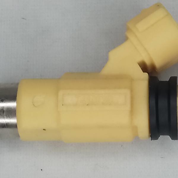 CDH240 Gasoline Fuel Injector 1999-2005 Dodge Fuel Injector MITSUBISHI CHRYSLER 2.4l I4