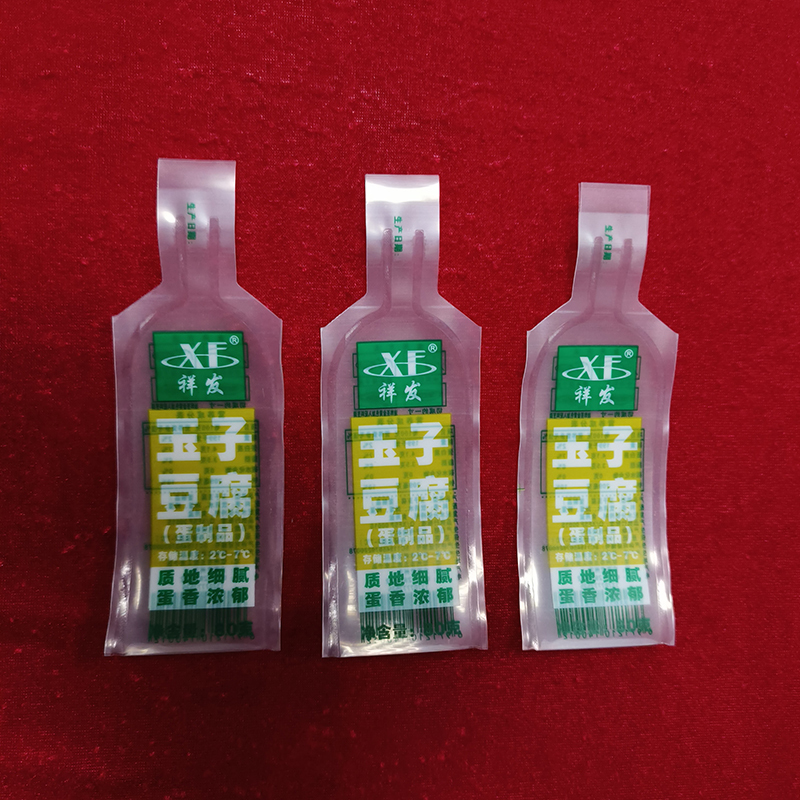 Flexible Puncture Resistant Egg Tofu Package Transparent PE 295g 340g