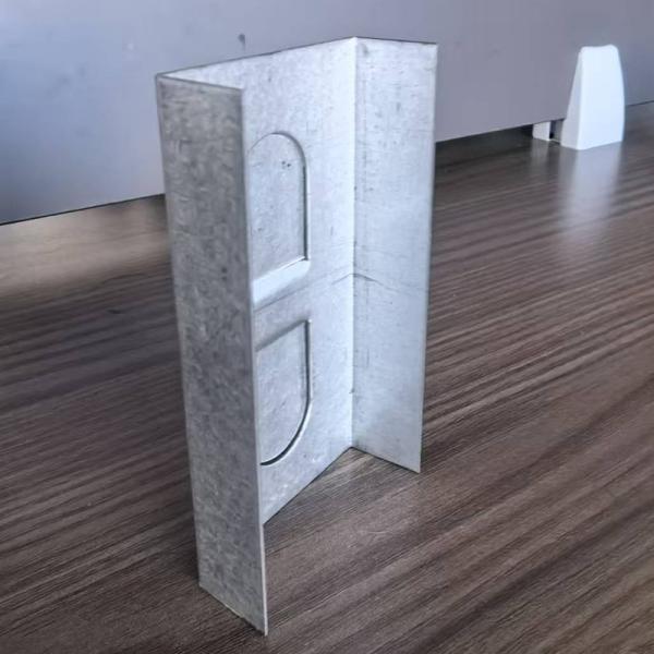 Polished Light Steel Keel Accessories / Light Steel Keel Joint High Durability