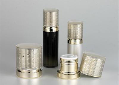 The capacity is 30ml of gold bottle black Empty Makeup Containers