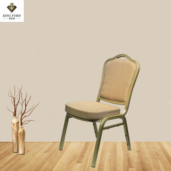 Комфортный внутренний жилой центр Металлическая рама дверь Садовый банкетный стул