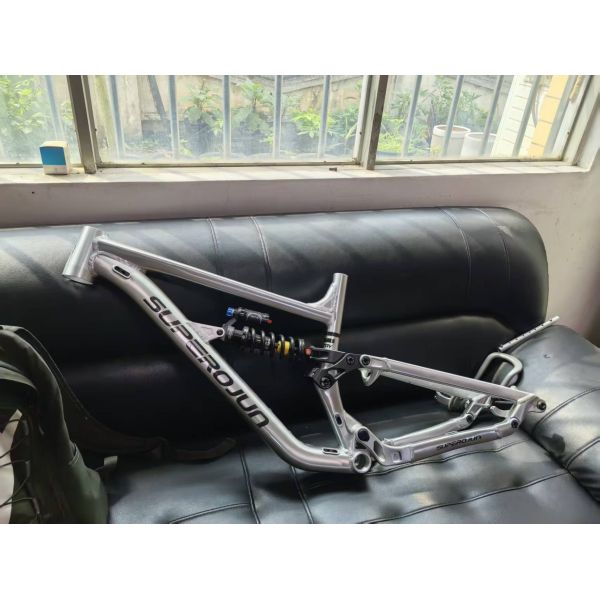 29er boost Enduro Full Suspension mountain bike frame 153mm travel
