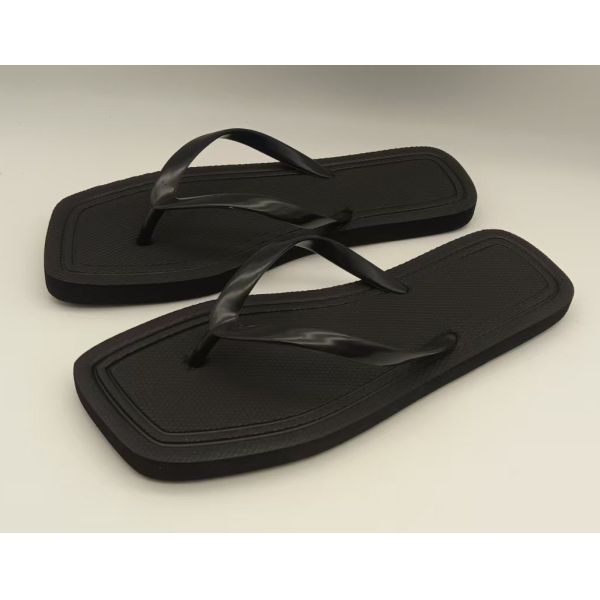 Matériau EVA Femmes Flip Flops d'été orteil carré Brûlure Sandales à chaussettes