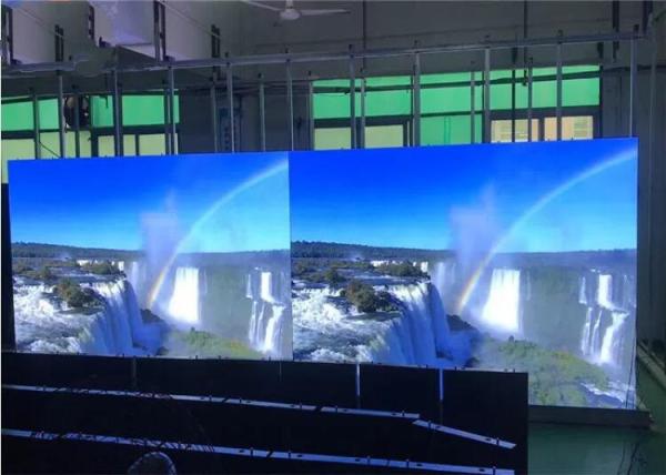 FCC Commercial Led Display Screen , P2.5mm LED Publicity Screens