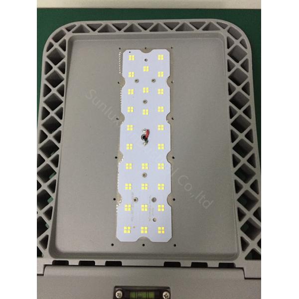 Outdoor Parking Lot LED Retrofit Kits , 100 Watt 130LM/W LED Pole Light Fixtures