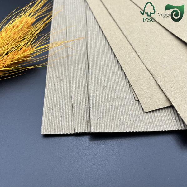 FSC 3 Layer Black White E Flute Corrugated Cardboard Sheets For Box Manufacturing