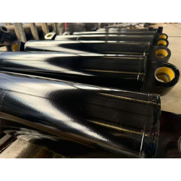 Single Acting High Tonnage Steel Agricultural Hydraulic Cylinder Hard Chrome Plated Piston Rod